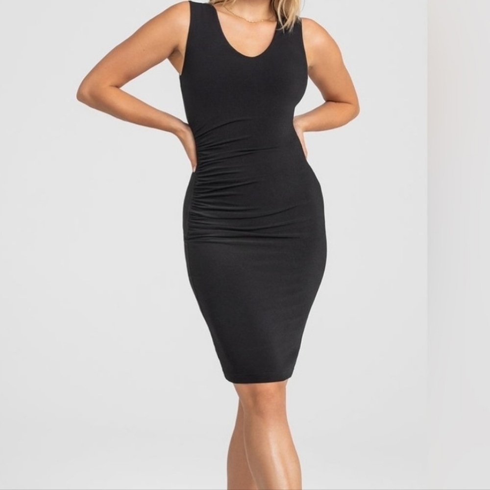 Honeylove NWT Innerpower Sleeveless Mini Dress Size Medium.